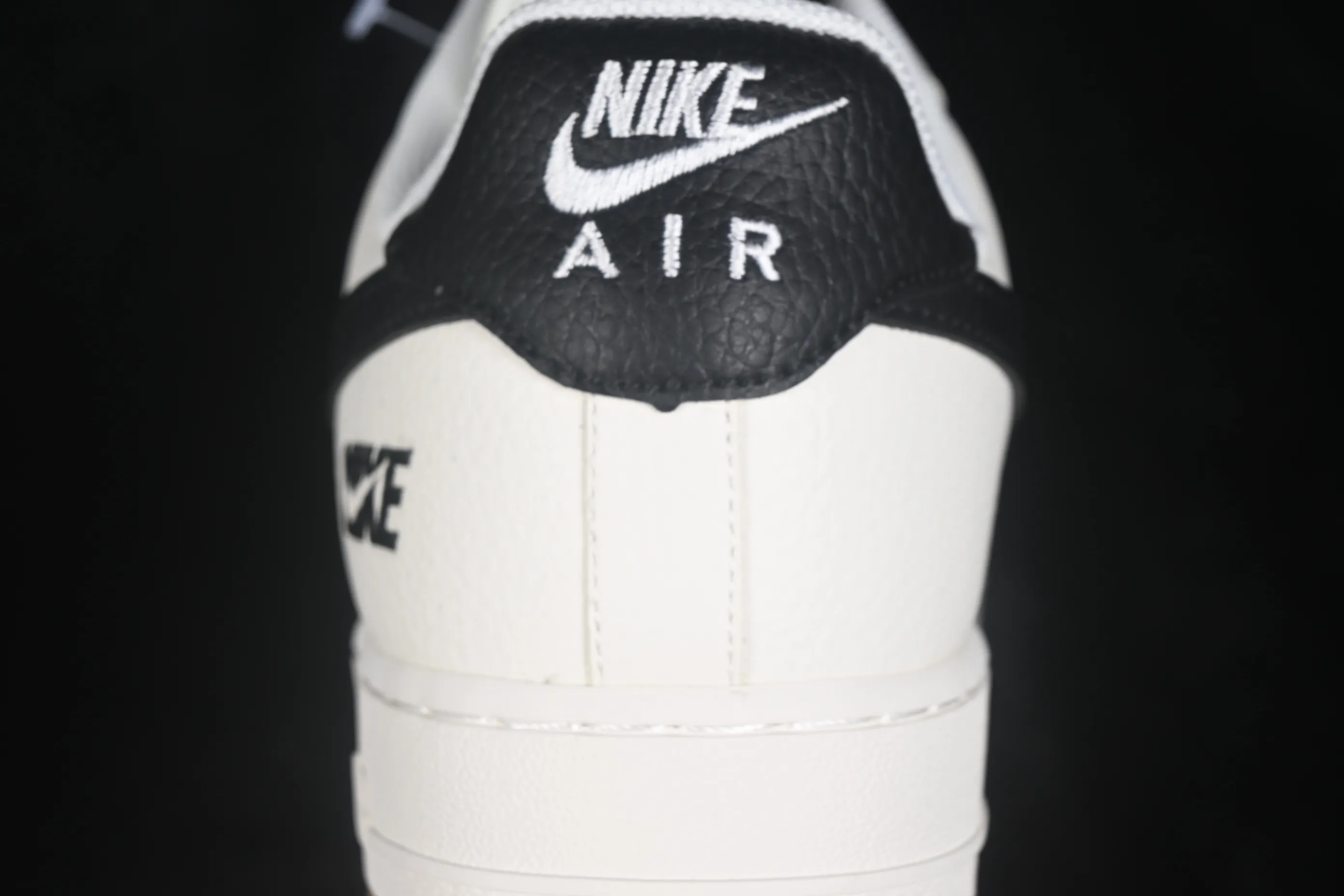 All categories Nk Air Force 1 Air Force series Nk Air Force 1 Low Air Force low-top Nike Air Force 1'07 Low joint model Air Force 1 low-top casual sneakers DN9688-121